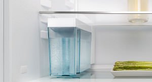 IceMaker с баком для воды